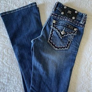 Miss Me dark wash bootcut jeans. Size 25